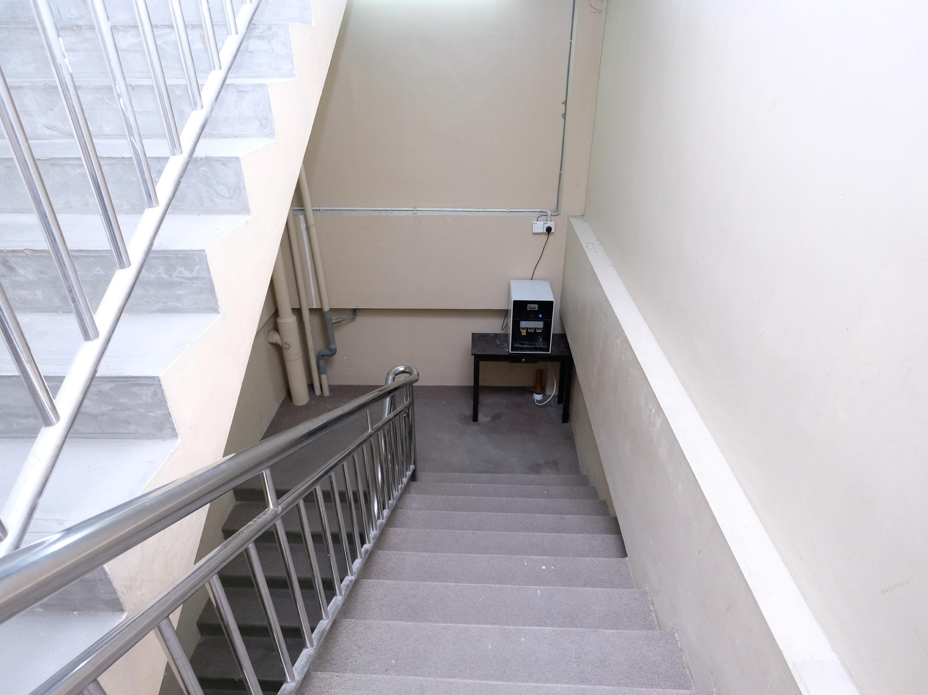 Oyo 717 Mr J Hotel Wakaf Che Yeh 2 Exterior photo