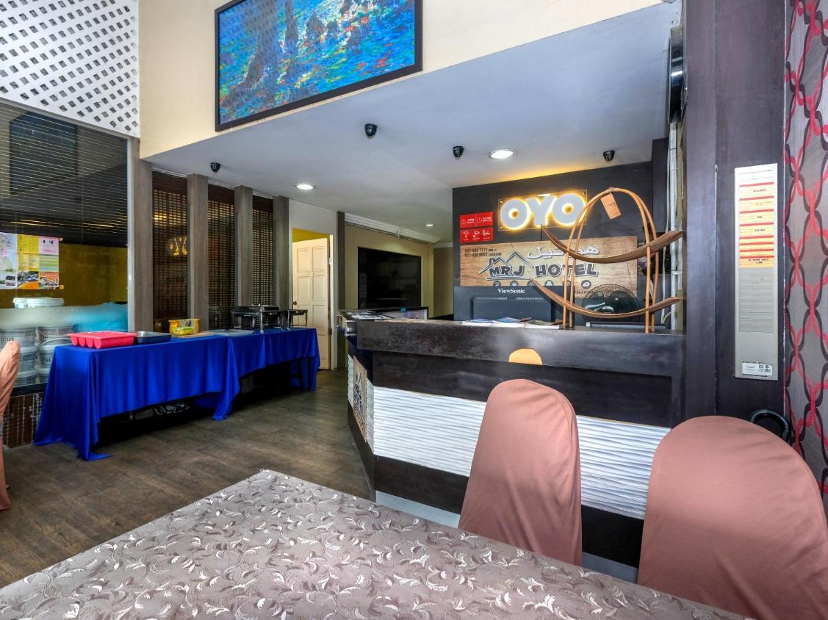 Oyo 717 Mr J Hotel Wakaf Che Yeh 2 Exterior photo
