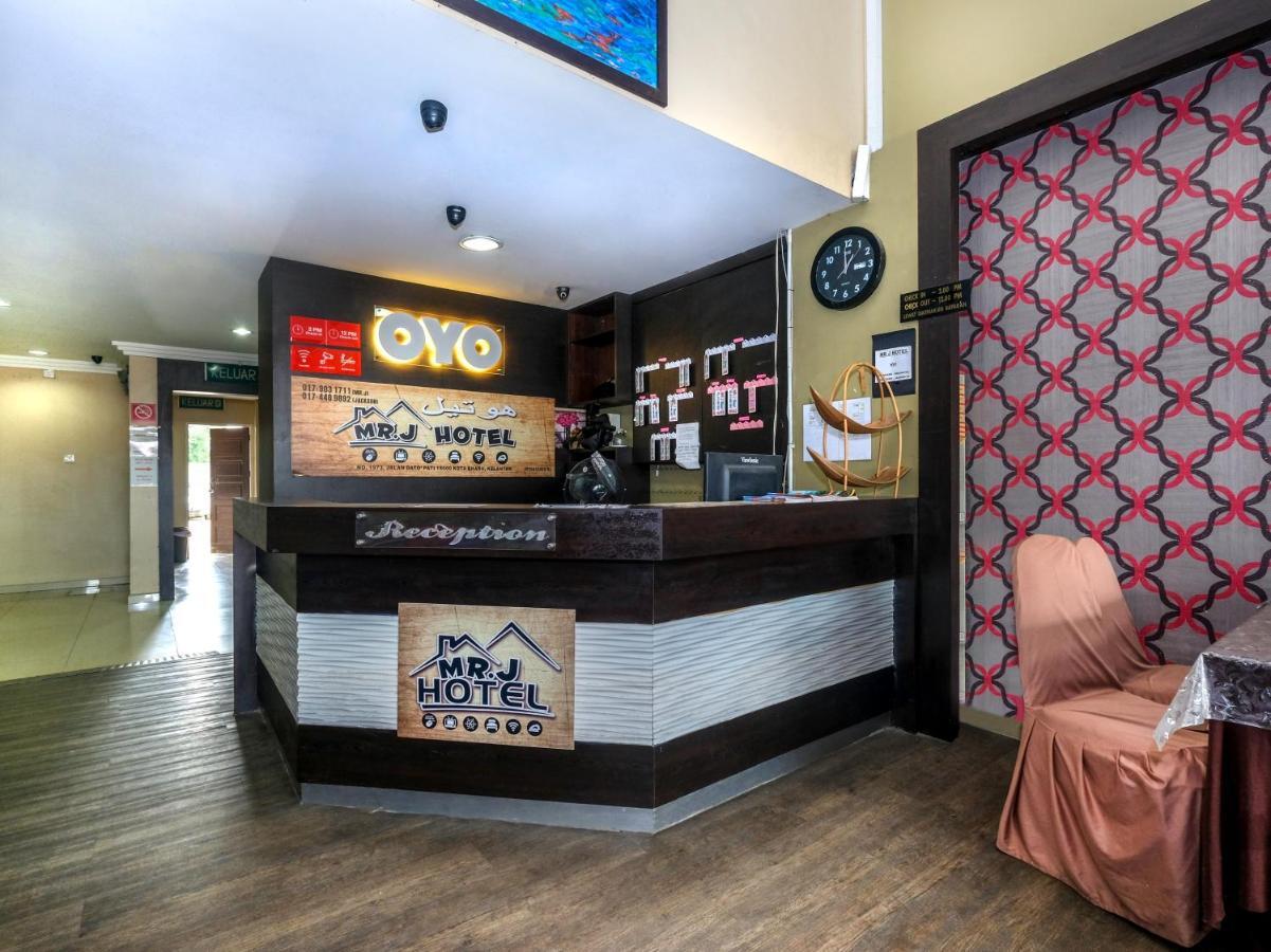 Oyo 717 Mr J Hotel Wakaf Che Yeh 2 Exterior photo