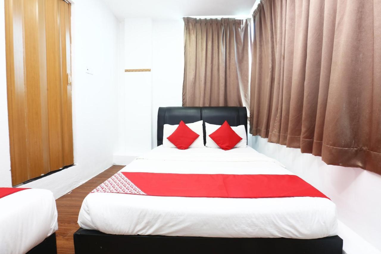 Oyo 717 Mr J Hotel Wakaf Che Yeh 2 Exterior photo